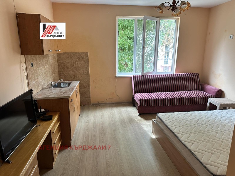 Продава 2-СТАЕН, град Кърджали, Център • 65000 € • 78301184 1 — Holmes.bg Продава 2-СТАЕН, град Кърджали, Център • 65000 € • 78301184 1