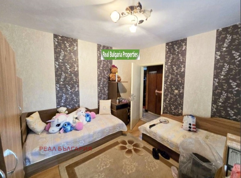 Продава 2-СТАЕН, град Русе, Родина 1 • 94980 € / 185764.73 лв. • 75507039 1 — Holmes.bg Продава 2-СТАЕН, град Русе, Родина 1 • 94980 € / 185764.73 лв. • 75507039 1
