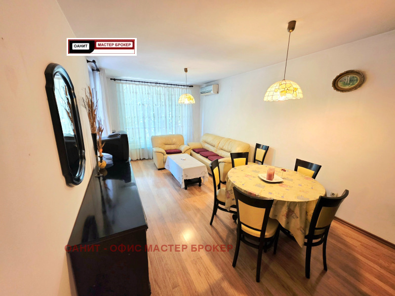 Продава 2-СТАЕН, град София, Център • 164900 € / 322516.37 лв. • 44188493 1 — Holmes.bg Продава 2-СТАЕН, град София, Център • 164900 € / 322516.37 лв. • 44188493 1