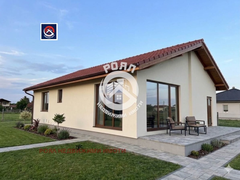 Продава КЪЩА, област Пловдив, с. Граф Игнатиево • 230000 € • 70883776 1 — Holmes.bg Продава КЪЩА, област Пловдив, с. Граф Игнатиево • 230000 € • 70883776 1