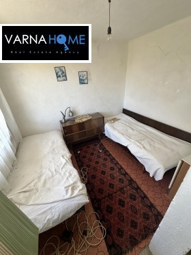 Обява Продава ВИЛА,с. Осеново, област Варна>