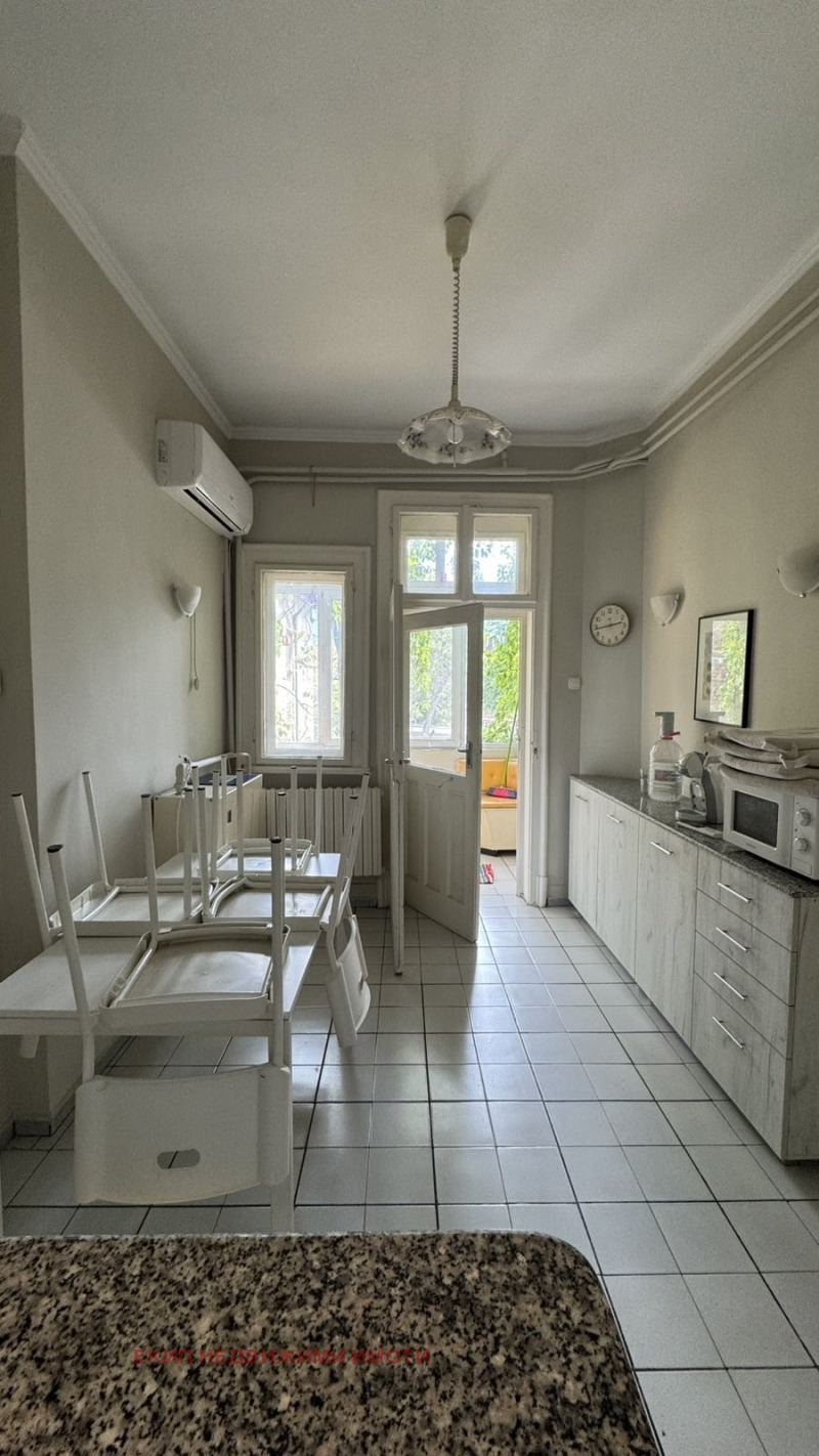 Продава 3-СТАЕН, град София, Център • 285000 € • 68553591 1 — Holmes.bg Продава 3-СТАЕН, град София, Център • 285000 € • 68553591 1