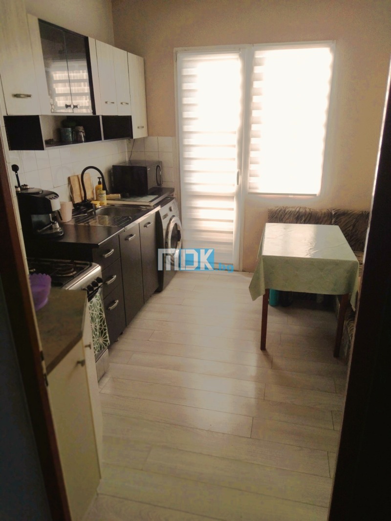 Продава 3-СТАЕН, град Пловдив, Коматево • 109000 € / 213185.47 лв. • 96243572 1 — Holmes.bg Продава 3-СТАЕН, град Пловдив, Коматево • 109000 € / 213185.47 лв. • 96243572 1