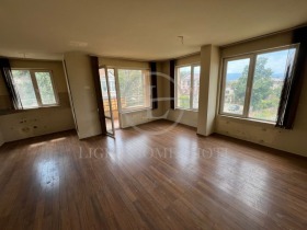 Обява Продава МНОГОСТАЕН,град Пловдив, Център