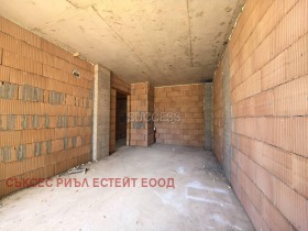 Обява Продава 2-СТАЕН,град Варна, м-т Пчелина