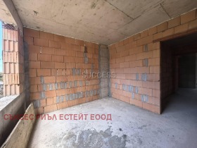 Обява Продава 2-СТАЕН,град Варна, м-т Пчелина