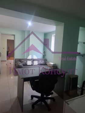 ОФИС, 65 m2 - Holmes.bg ОФИС, 65 m2