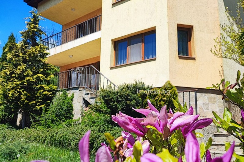 Продава КЪЩА, град София, с. Мало Бучино • 328000 € / 641512.24 лв. • 12109421 1 — Holmes.bg Продава КЪЩА, град София, с. Мало Бучино • 328000 € / 641512.24 лв. • 12109421 1