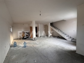 Обява Продава 3-СТАЕН,град Пловдив, Център