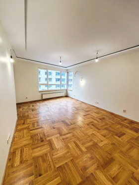 3-СТАЕН, 120 m2 - Holmes.bg 3-СТАЕН, 120 m2
