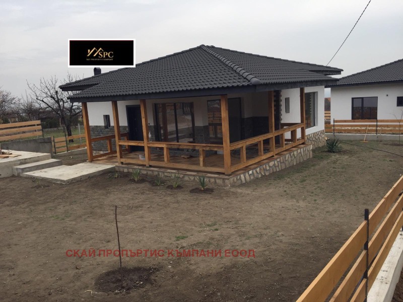 Продава  Къща, област Пазарджик, с. Варвара •  165 000 EUR • ID 74203313 — holmes.bg - [1] 