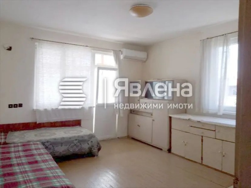 Продава ЕТАЖ ОТ КЪЩА, град Благоевград, Широк център • 156000 € / 305109.48 лв. • 34838438 1 — Holmes.bg Продава ЕТАЖ ОТ КЪЩА, град Благоевград, Широк център • 156000 € / 305109.48 лв. • 34838438 1