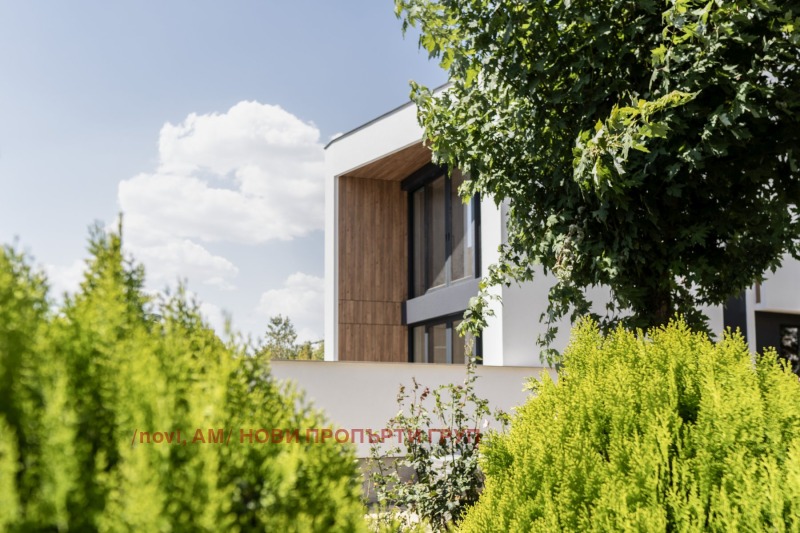 Продава КЪЩА, град Бургас, Сарафово • 595000 € / 1163718.85 лв. • 75207872 1 — Holmes.bg Продава КЪЩА, град Бургас, Сарафово • 595000 € / 1163718.85 лв. • 75207872 1