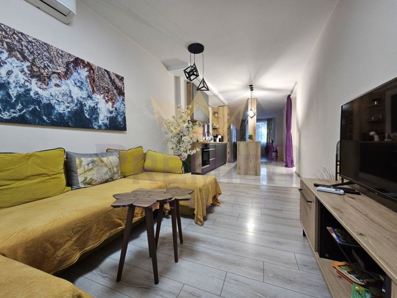 Продава 4-СТАЕН, град Варна, Център • 328000 € • 46227270 1 — Holmes.bg Продава 4-СТАЕН, град Варна, Център • 328000 € • 46227270 1
