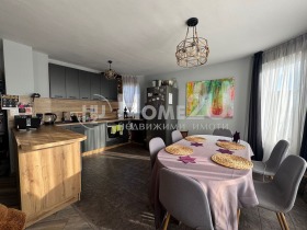 Обява Продава 3-СТАЕН,град Варна, Бриз