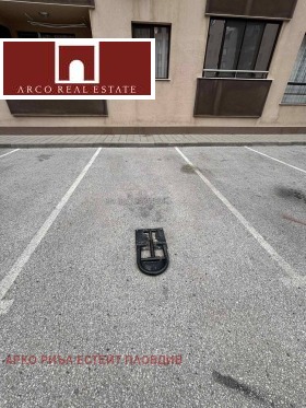 Снимка Продава ГАРАЖ, ПАРКОМЯСТО