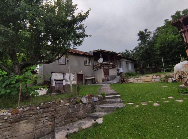 Продава КЪЩА, област Враца, с. Типченица • 22000 € • 16539883 1 — Holmes.bg Продава КЪЩА, област Враца, с. Типченица • 22000 € • 16539883 1