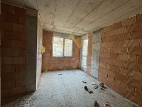 Обява Продава 2-СТАЕН,град Варна, м-т Пчелина