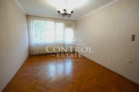 Обява Продава 4-СТАЕН,град Велико Търново, Бузлуджа>