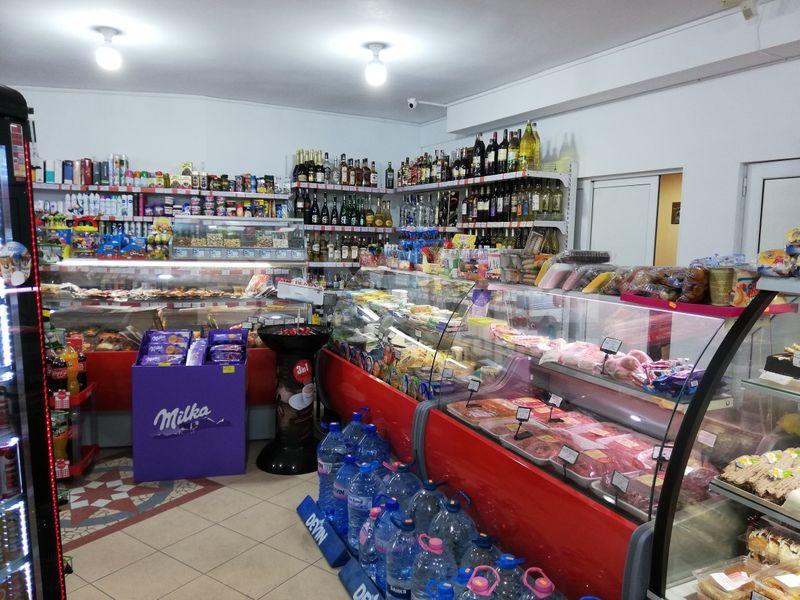 Продава  Магазин, град Варна, Колхозен пазар •  119 900 EUR • ID 19950132 — holmes.bg - [1] 