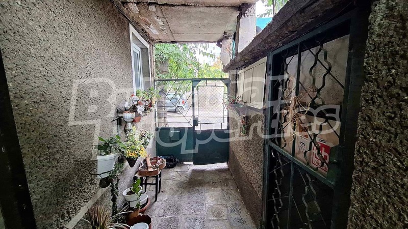 Продава КЪЩА, град Варна, Христо Ботев • 166000 € / 324667.78 лв. • 65320315 1 — Holmes.bg Продава КЪЩА, град Варна, Христо Ботев • 166000 € / 324667.78 лв. • 65320315 1