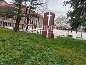 Продава Къща, гр. Перущица