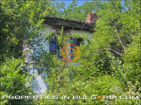 Обява Продава КЪЩА,с. Бойковци, област Велико Търново