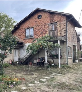 Продава Къща, с. Вакарел