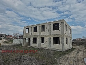 Обява Продава КЪЩА,с. Кранево, област Добрич