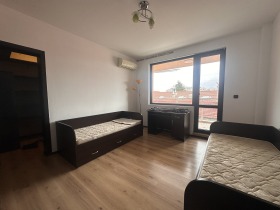 Обява Продава 3-СТАЕН,град Шумен, Център