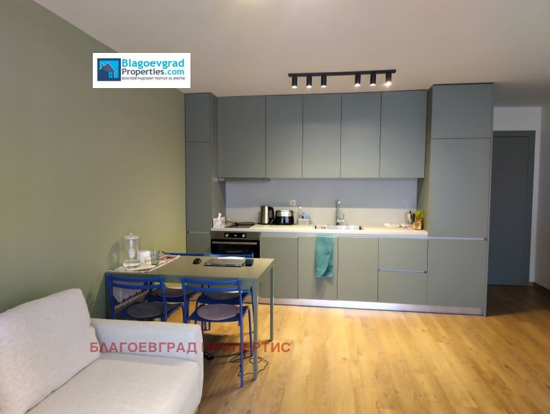Продава 3-СТАЕН, град Благоевград, Освобождение • 160000 € • 57250329 1 — Holmes.bg Продава 3-СТАЕН, град Благоевград, Освобождение • 160000 € • 57250329 1