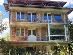 Обява Продава КЪЩА,гр. Приморско, област Бургас