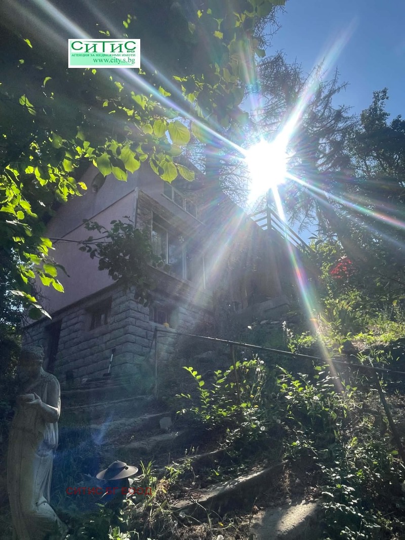 Продава КЪЩА, град София, м-т Детски град • 250000 € • 84009231 1 — Holmes.bg Продава КЪЩА, град София, м-т Детски град • 250000 € • 84009231 1