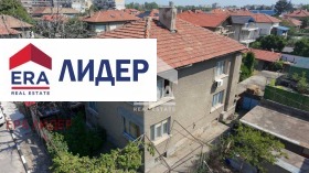 Продава Етаж от къща, град Русе