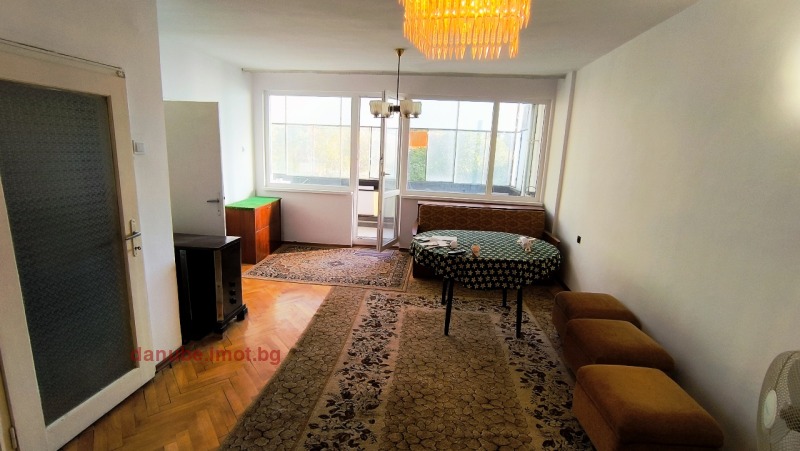 Продава 3-СТАЕН, град Русе, Център • 129000 € / 252302.07 лв. • 89300714 1 — Holmes.bg Продава 3-СТАЕН, град Русе, Център • 129000 € / 252302.07 лв. • 89300714 1