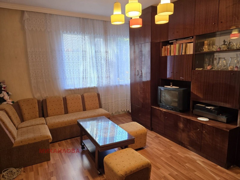 Продава 4-СТАЕН, град Стара Загора, Аязмото • 148000 € • 22265235 1 — Holmes.bg Продава 4-СТАЕН, град Стара Загора, Аязмото • 148000 € • 22265235 1
