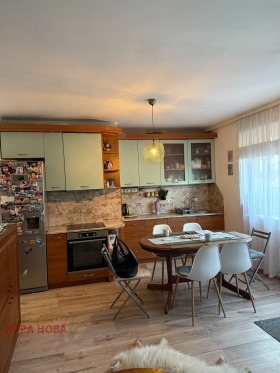 4-СТАЕН, 143 m2 - Holmes.bg 4-СТАЕН, 143 m2