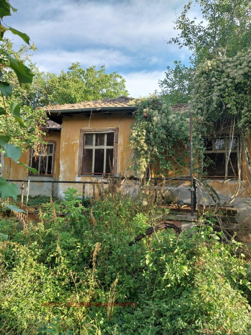 Продава КЪЩА, област Стара Загора, с. Спасово • 10999 € • 71810533 1 — Holmes.bg Продава КЪЩА, област Стара Загора, с. Спасово • 10999 € • 71810533 1