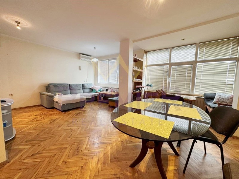 Продава 3-СТАЕН, град Варна, Спортна зала • 360000 € / 704098.80 лв. • 15912383 1 — Holmes.bg Продава 3-СТАЕН, град Варна, Спортна зала • 360000 € / 704098.80 лв. • 15912383 1