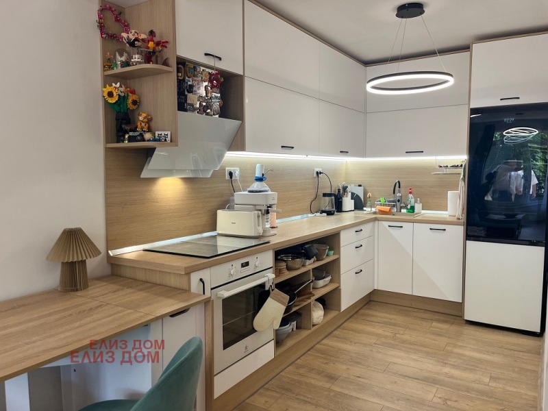 Продава 3-СТАЕН, град Варна, Свети Никола • 170000 € / 332491.10 лв. • 14500382 1 — Holmes.bg Продава 3-СТАЕН, град Варна, Свети Никола • 170000 € / 332491.10 лв. • 14500382 1
