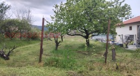 Продава Парцел, с. Червен