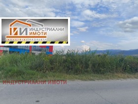 Продава Парцел, с. Първенец