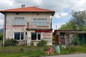 ЕТАЖ ОТ КЪЩА, 67 m2 - Holmes.bg ЕТАЖ ОТ КЪЩА, 67 m2