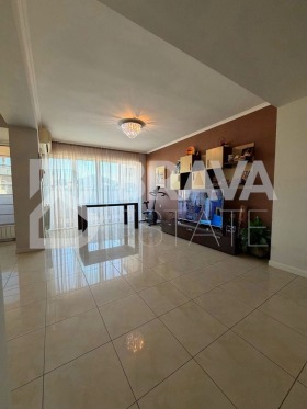 Обява Продава 3-СТАЕН,град Пловдив, Младежки Хълм