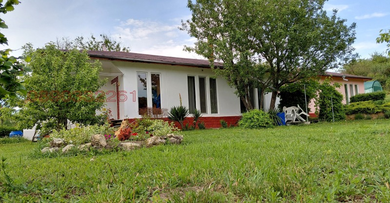 Продава КЪЩА, област Добрич, с. Одринци • 145000 € / 283595.35 лв. • 23983193 1 — Holmes.bg Продава КЪЩА, област Добрич, с. Одринци • 145000 € / 283595.35 лв. • 23983193 1