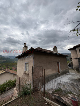 Обява Продава КЪЩА,с. Зверино, област Враца