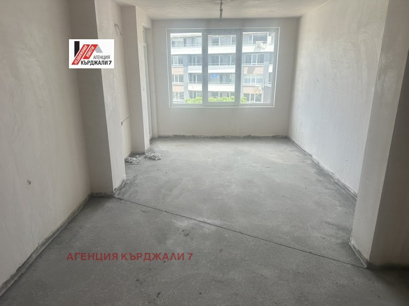 Продава 3-СТАЕН, град Кърджали, Възрожденци • 84900 € / 166049.97 лв. • 47148098 1 — Holmes.bg Продава 3-СТАЕН, град Кърджали, Възрожденци • 84900 € / 166049.97 лв. • 47148098 1