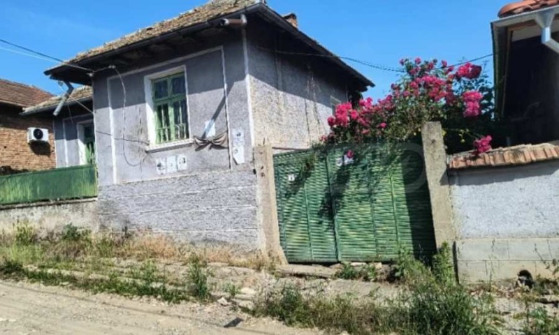 Продава КЪЩА, област Велико Търново, гр. Горна Оряховица • 22000 € / 43028.26 лв. • 61269428 1 — Holmes.bg Продава КЪЩА, област Велико Търново, гр. Горна Оряховица • 22000 € / 43028.26 лв. • 61269428 1