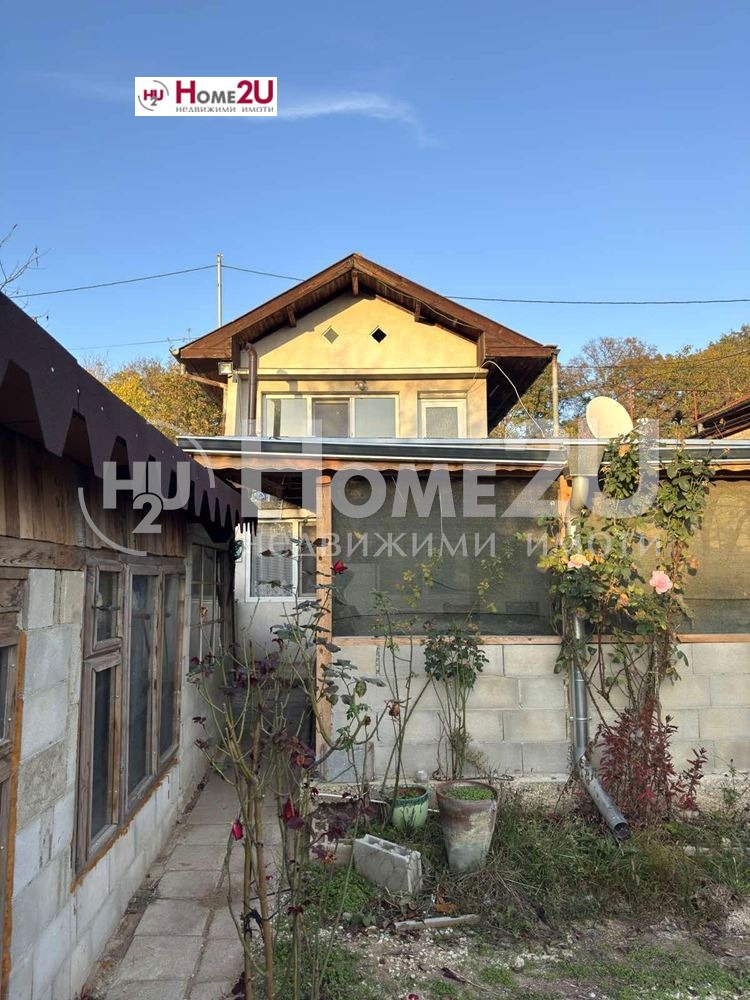 Продава КЪЩА, град Варна, м-т Боровец - юг • 89990 € / 176005.14 лв. • 12130683 1 — Holmes.bg Продава КЪЩА, град Варна, м-т Боровец - юг • 89990 € / 176005.14 лв. • 12130683 1