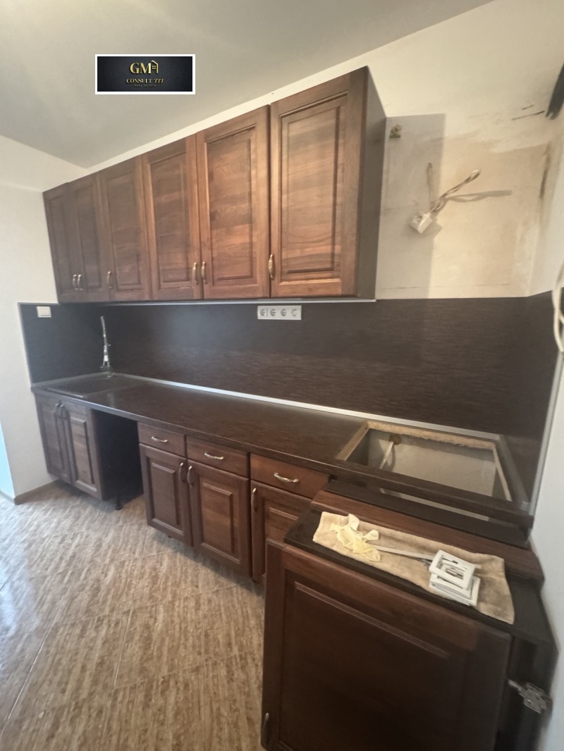 Продава 3-СТАЕН, град Плевен, Идеален център • 223000 € / 436150.09 лв. • 47153224 1 — Holmes.bg Продава 3-СТАЕН, град Плевен, Идеален център • 223000 € / 436150.09 лв. • 47153224 1